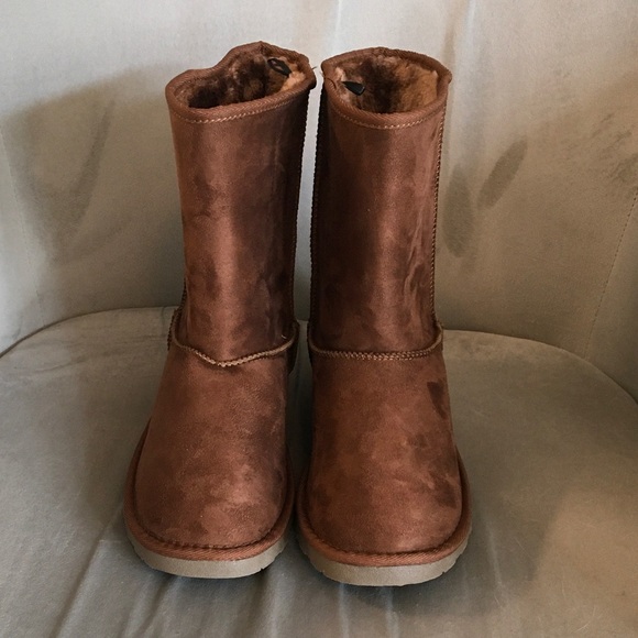 POP Warm Brown Boots - Picture 1 of 4